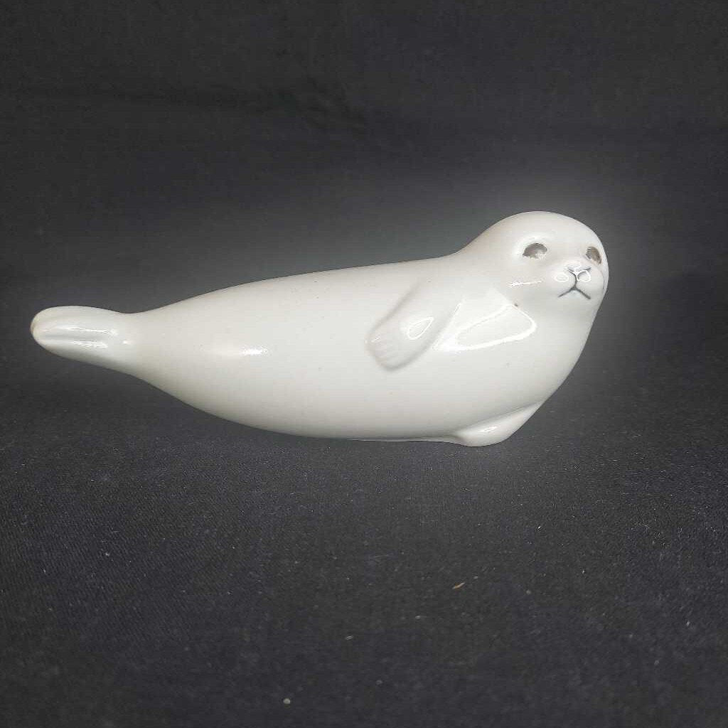 1976 SEAL by Lisa LARSON for Gustavsberg Lillskansen (Zoo) Figurine